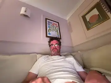 Stripchat Free Live Porn of CyprioteWhitefly