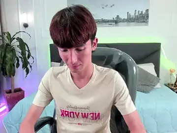 Stripchat Live Sex Cam of Jake_evans