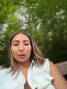 Stripchat Live Sex of Wonder_Kari