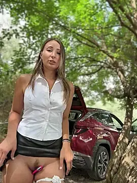 Stripchat Sex Cam of Wonder_Kari