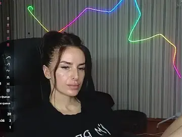 Stripchat Live Sex Cam of xx_adrihanna_xx