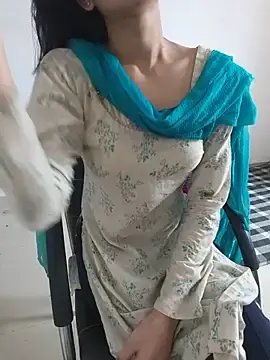 Stripchat Sex Chat of zoya_baby_