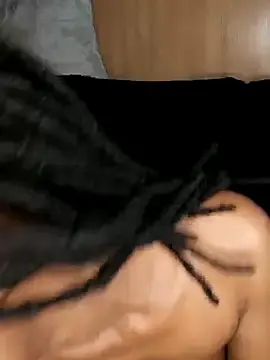 Stripchat Live Sex Cam of chocolatehotwife