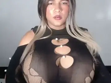 Stripchat Private Sex Chat of paola_zam