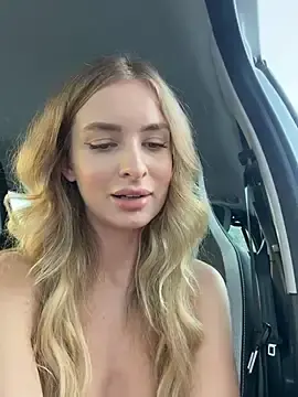 Stripchat Live Porn of EvieEvans