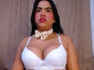 Stripchat Free Live Porn of Bicky_24