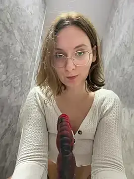 Stripchat Best live sex cam show of The_Snowwhitee