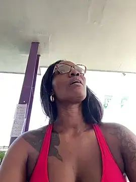 Stripchat Best live sex cam show of Bustykeyla