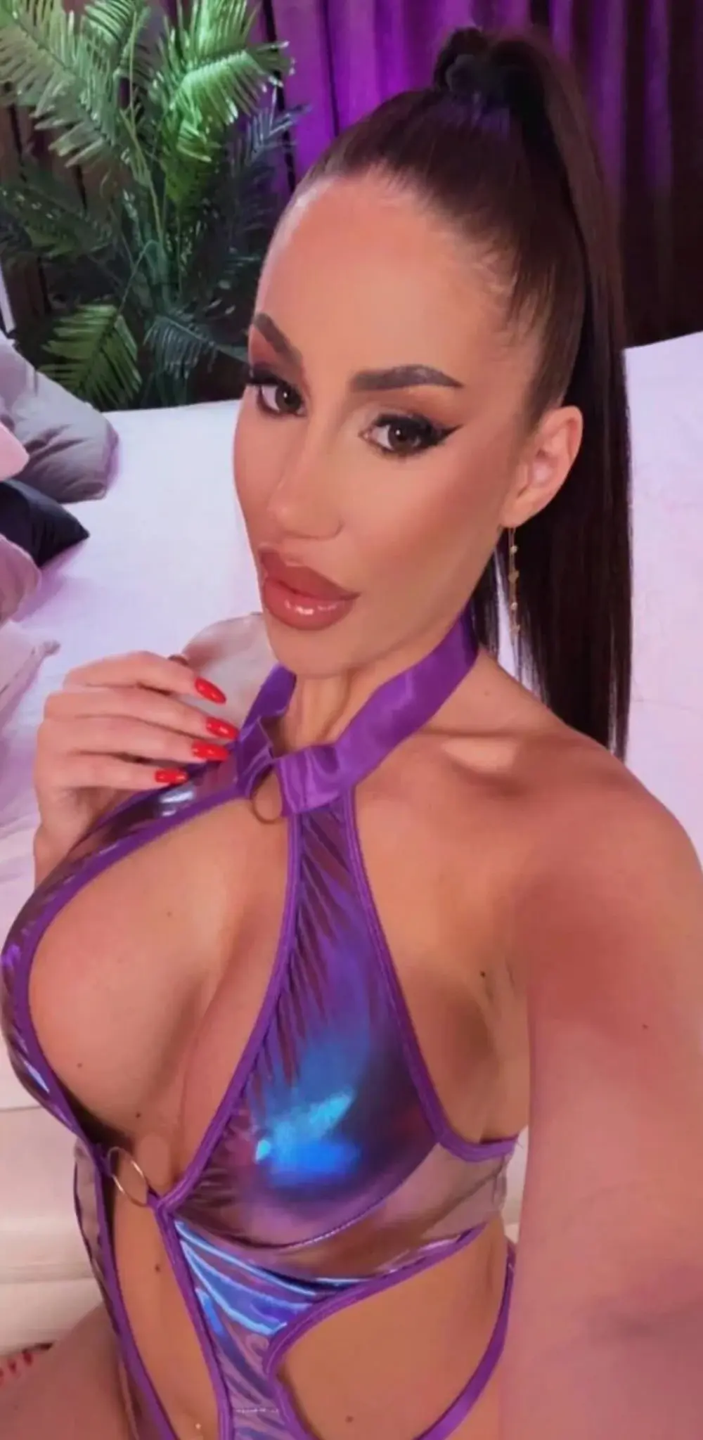 CataleyaBennett