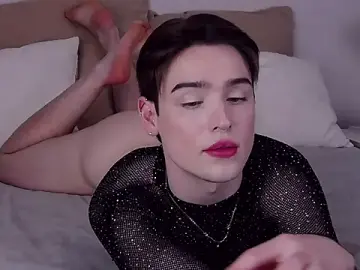 Stripchat Live Sex Cam of RobbyCharming