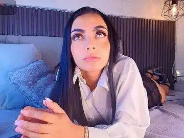 Stripchat Live Sex Cam of SHANONCLARK