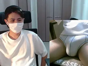 Stripchat Live Porn of ryota__ty