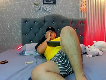 Stripchat Nude Webcam of Liam_grey01_