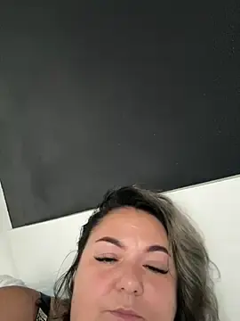 Stripchat Watch Live Sex Cams of MikyVesela