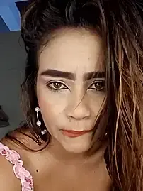 Stripchat Adult Webcam of Holly_22