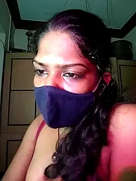 Stripchat Adult Video Chat of Tamil_Kavitha
