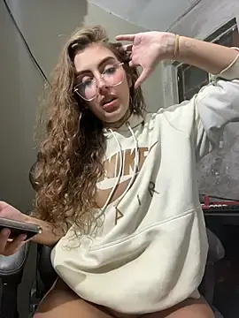 Stripchat Watch Live Sex Cams of miiabellovic