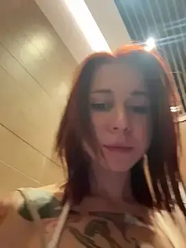 Stripchat Adult Video Chat of RosieSecret