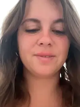 Stripchat Watch Live Sex Cams of Samantha_official