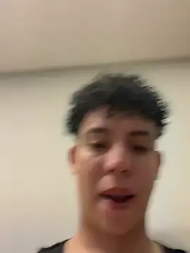 Stripchat Adult Webcam of yoursexyjose