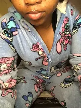 Stripchat Live Sex Cam of NaughtyShawdy1