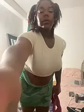 Stripchat Live Sex Cam of Goddess_Nafeesha