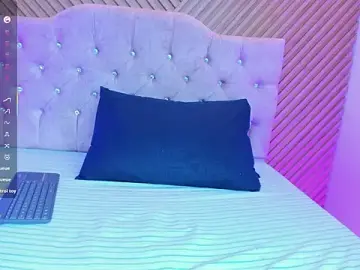 Stripchat Best live sex cam show of EvaaLovia1