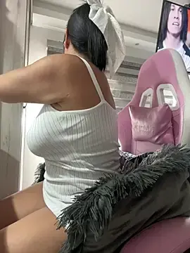 Stripchat Live Sex Cam of Hot_beauty__