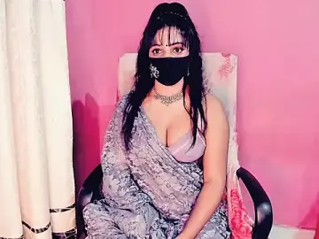 Stripchat Live Sex Cam of Sweetie_Fox_XXX
