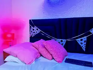 Stripchat Free Live Porn of VictoriaRouge_