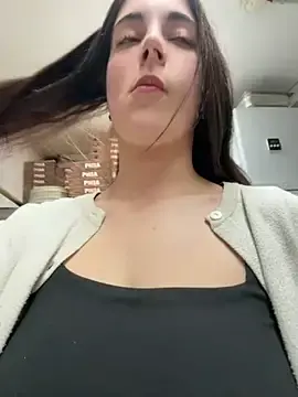 Stripchat Sex Cam of sexymelli18