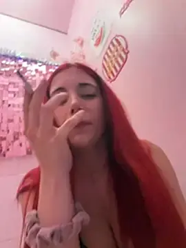 Stripchat Sex Cam of sexymelli18