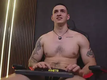 Stripchat Free Porn Cam of JacksonOlsenn