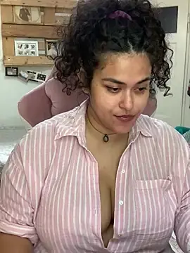 Stripchat Watch Live Sex Cams of Curvydesifromgermany