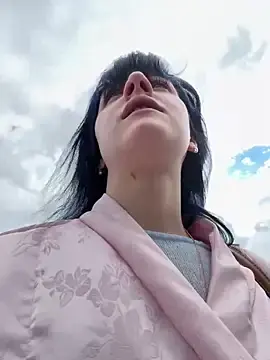 Stripchat Live Sex Cam of Only_April