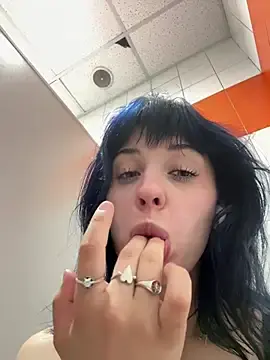 Stripchat Live Porn of Only_April