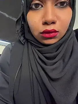 Stripchat Free Porn Cam of Mashuqqa_Forever