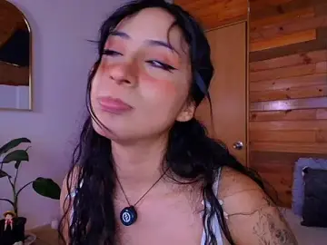 Stripchat Live Sex Cam of amber_curly
