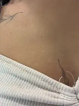 Stripchat Watch Live Sex Cams of MiraReach