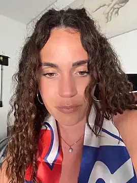 Stripchat Free Porn Cam of Clarasense__