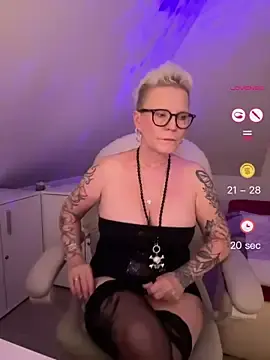 Stripchat Live Sex of German_Milf