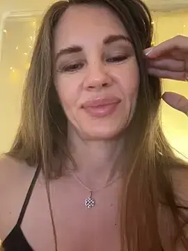 Stripchat Free Live Porn of LucieMack