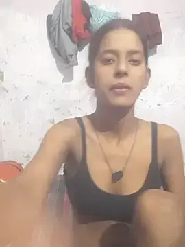 Stripchat Adult Video Chat of Saloni-Tyagi