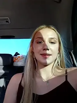 Stripchat Private Sex Chat of caressyourself