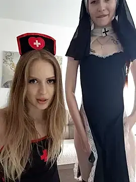 Stripchat Sex Chat of caressyourself