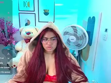 Stripchat Free Porn Cam of Charlotte_stoone