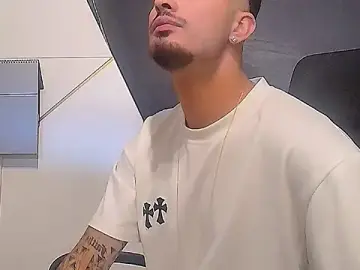 Stripchat Live Sex of BrandonTate