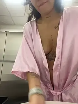 Stripchat Nude Webcam of SinSirenXXX