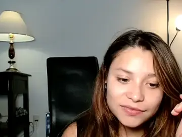 Stripchat Live Sex of 3littles