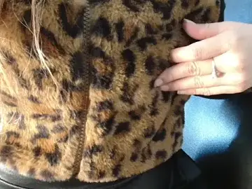 Stripchat Best live sex cam show of 3littles
